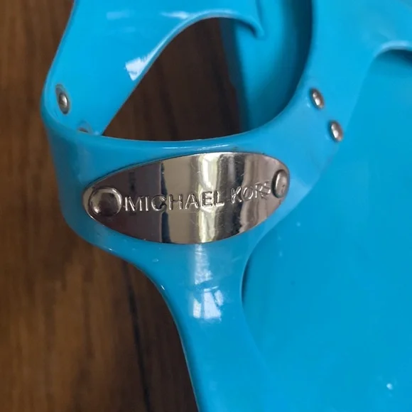 Michael Kors jelly sandals - Picture 2 of 6
